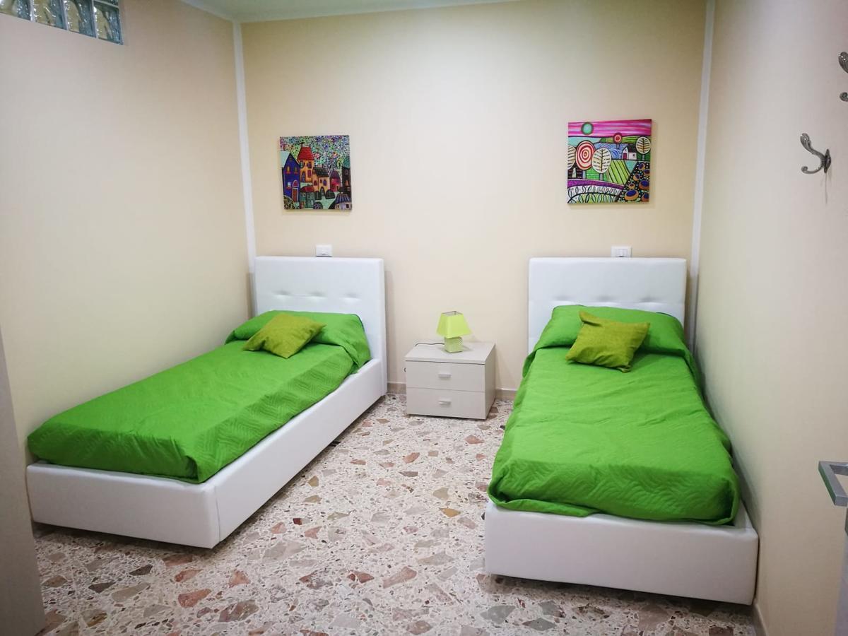 Si Viaggiare Apartments Partinico Exteriér fotografie